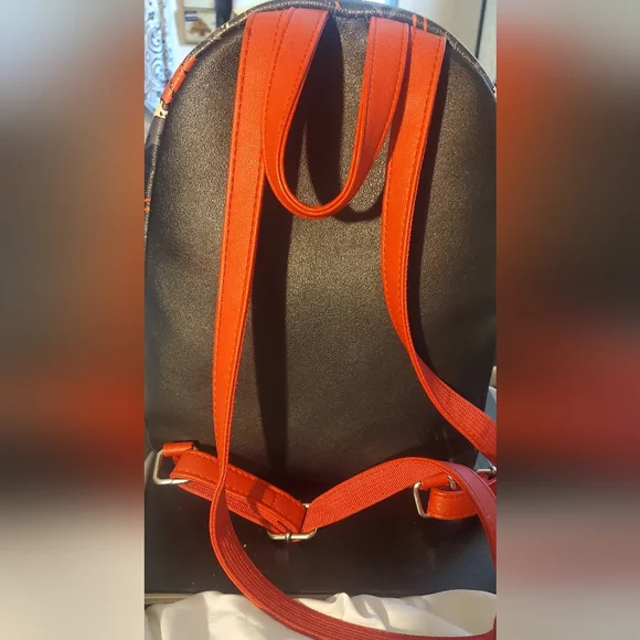 Mini Backpack - Picture 5 of 7